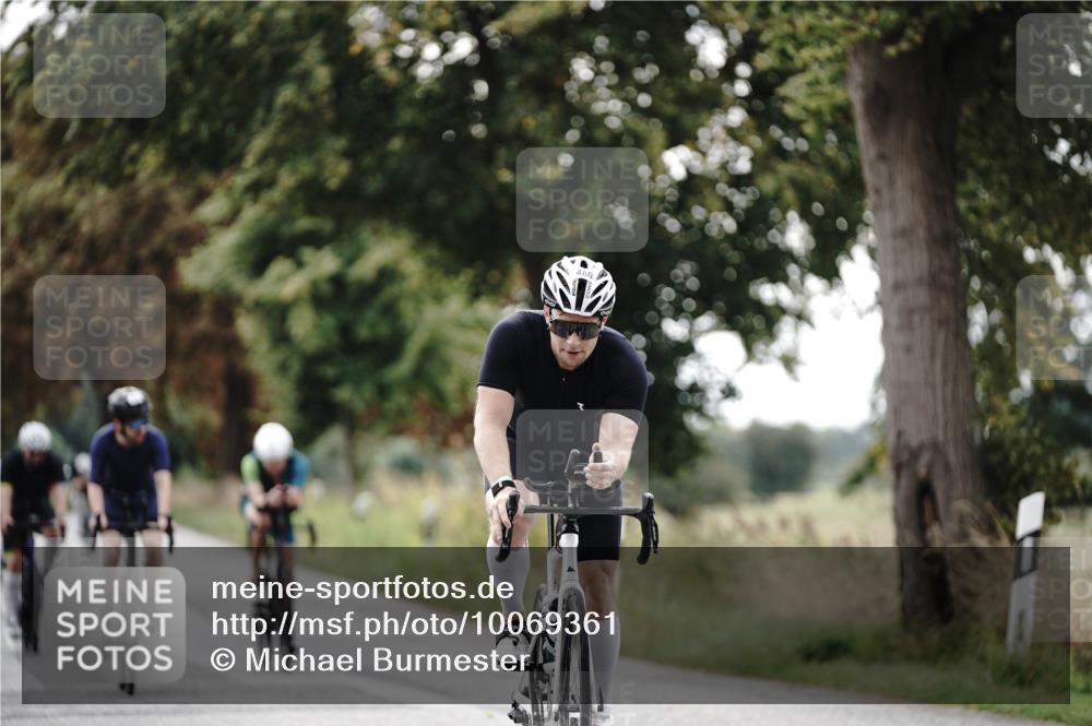 30.08.2026 - Elbe Triathlon Hamburg Michael Burmester http://msf.ph/oto/10069361 30.08.2026 09:41:44 Radfahren 202, 480, 534, 547, 585, 619 meine-sportfotos.de