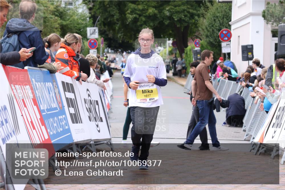 30.08.2026 - Blankeneser Heldenlauf Lena Gebhardt http://msf.ph/oto/10069377 30.08.2026 10:03:52 Ziel 1540, 1617 meine-sportfotos.de