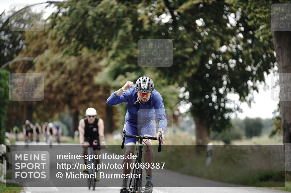 30.08.2026 - Elbe Triathlon Hamburg Michael Burmester http://msf.ph/oto/10069387 30.08.2026 09:41:56 Radfahren 328, 491 meine-sportfotos.de