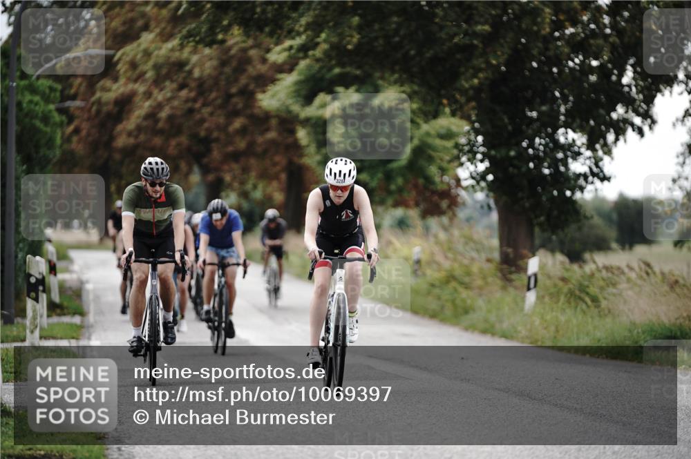 30.08.2026 - Elbe Triathlon Hamburg Michael Burmester http://msf.ph/oto/10069397 30.08.2026 09:42:03 Radfahren 328, 334, 340, 423, 445, 505, 528, 544, 608, 611, 694, 731 meine-sportfotos.de