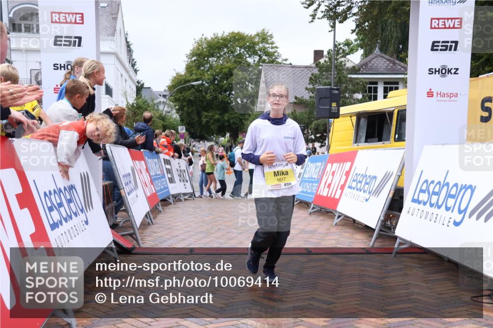 30.08.2026 - Blankeneser Heldenlauf Lena Gebhardt http://msf.ph/oto/10069414 30.08.2026 10:03:55 Ziel 1617 meine-sportfotos.de