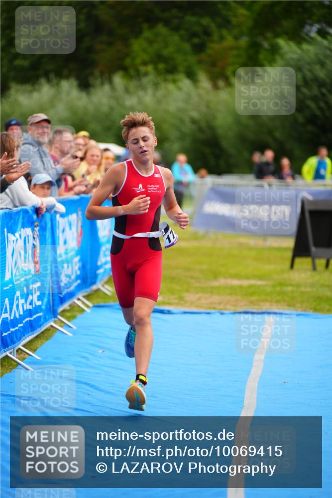 30.08.2026 - Elbe Triathlon Hamburg LAZAROV Photography http://msf.ph/oto/10069415 30.08.2026 12:37:28 Ziel 1736 meine-sportfotos.de