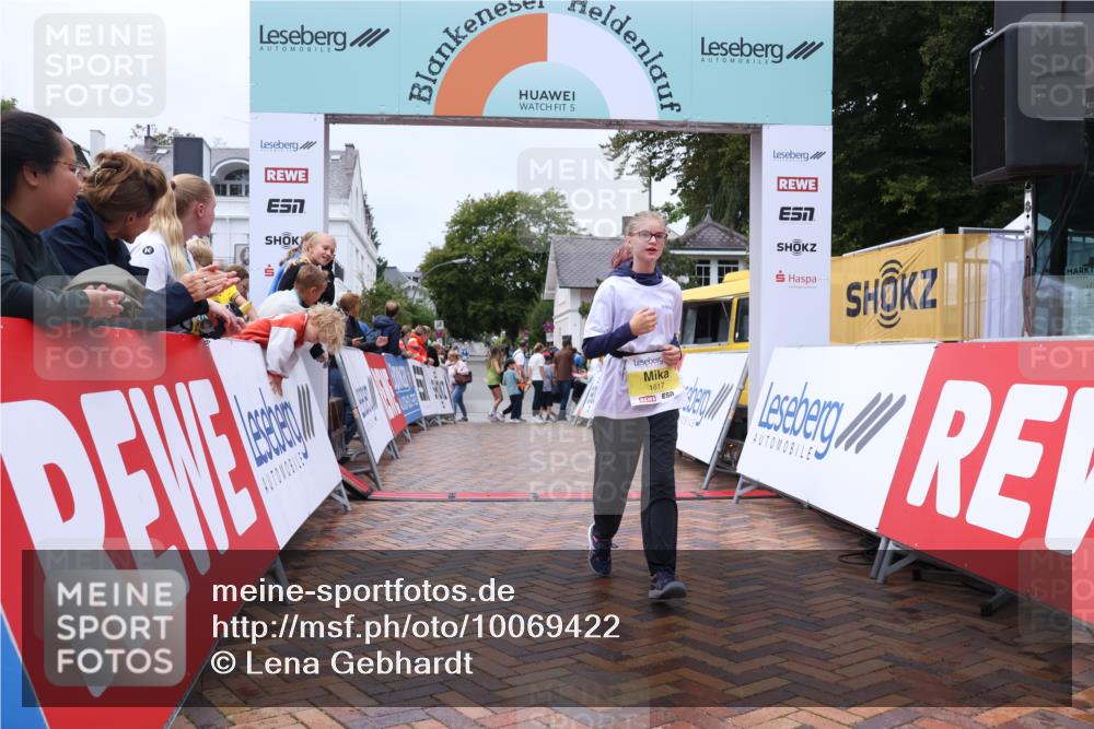30.08.2026 - Blankeneser Heldenlauf Lena Gebhardt http://msf.ph/oto/10069422 30.08.2026 10:03:55 Ziel 1617 meine-sportfotos.de