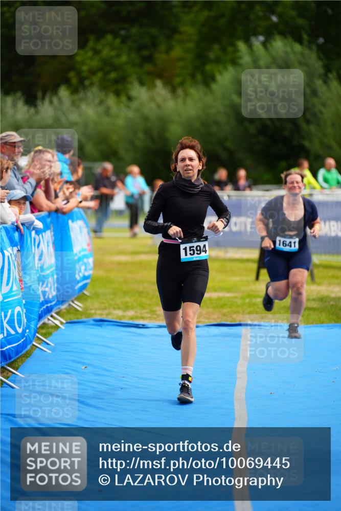 30.08.2026 - Elbe Triathlon Hamburg LAZAROV Photography http://msf.ph/oto/10069445 30.08.2026 12:38:36 Ziel 1594, 1641 meine-sportfotos.de