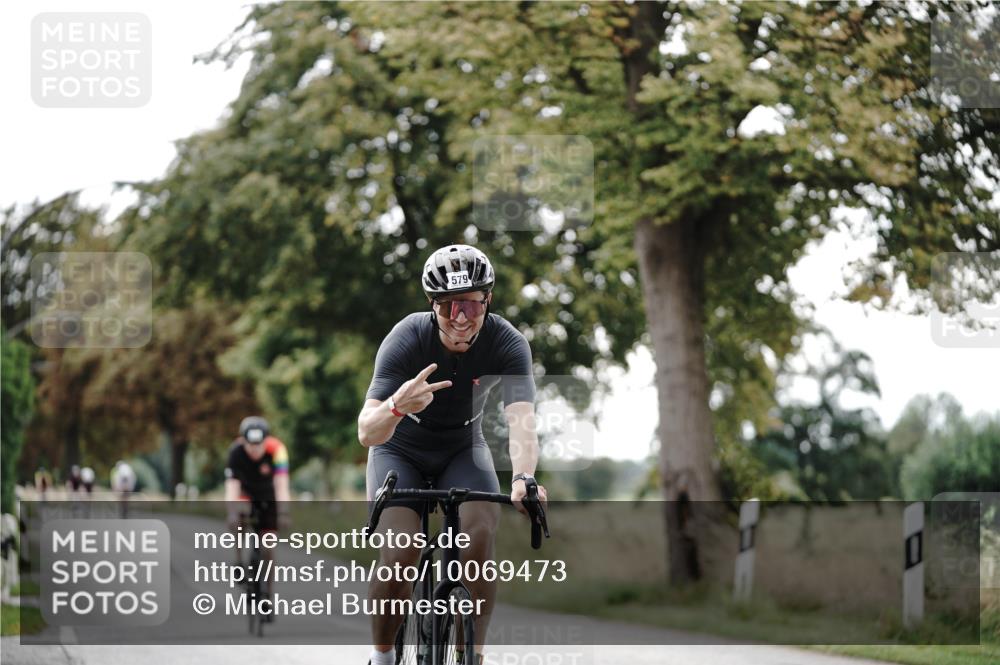 30.08.2026 - Elbe Triathlon Hamburg Michael Burmester http://msf.ph/oto/10069473 30.08.2026 09:42:34 Radfahren 324, 543, 571, 579, 741 meine-sportfotos.de