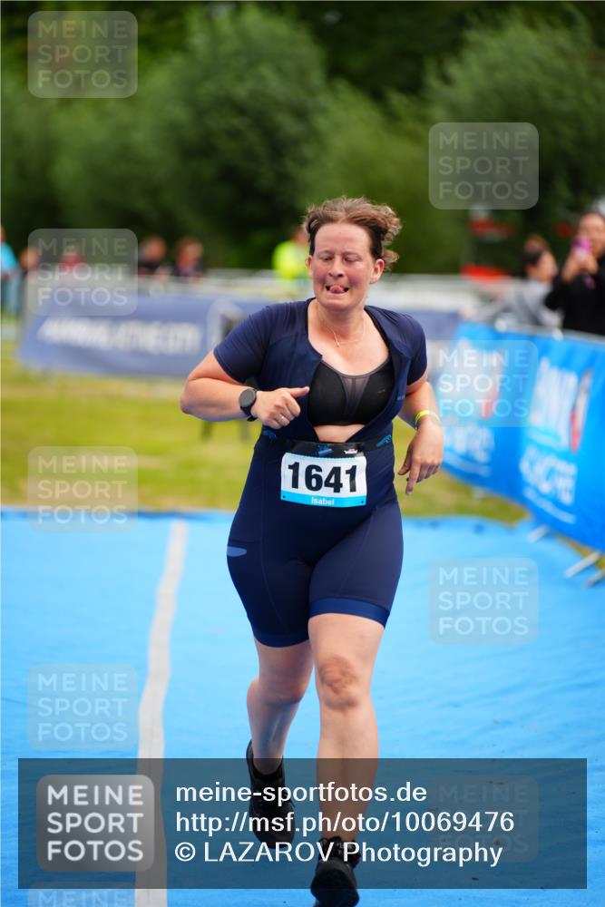 30.08.2026 - Elbe Triathlon Hamburg LAZAROV Photography http://msf.ph/oto/10069476 30.08.2026 12:38:40 Ziel 1594, 1641 meine-sportfotos.de
