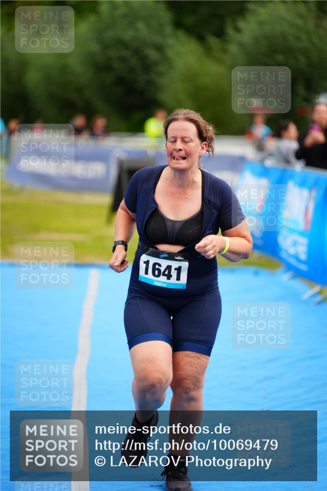 30.08.2026 - Elbe Triathlon Hamburg LAZAROV Photography http://msf.ph/oto/10069479 30.08.2026 12:38:40 Ziel 1594, 1641 meine-sportfotos.de