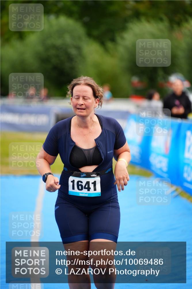 30.08.2026 - Elbe Triathlon Hamburg LAZAROV Photography http://msf.ph/oto/10069486 30.08.2026 12:38:40 Ziel 1594, 1641 meine-sportfotos.de