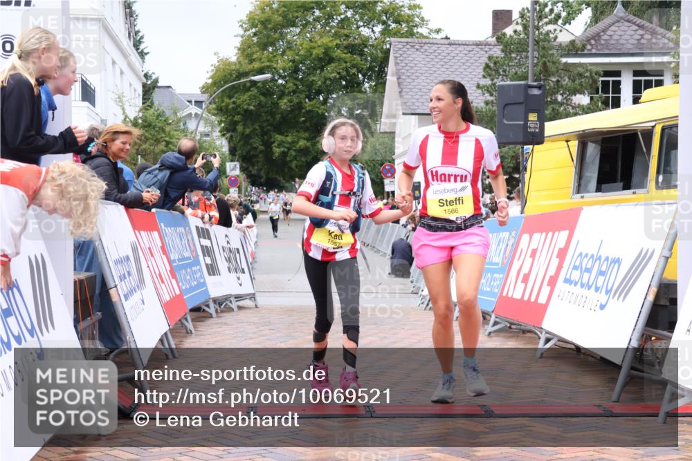 30.08.2026 - Blankeneser Heldenlauf Lena Gebhardt http://msf.ph/oto/10069521 30.08.2026 10:04:21 Ziel 1557, 1566, 1697 meine-sportfotos.de