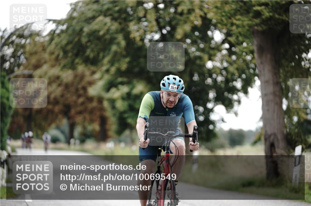 30.08.2026 - Elbe Triathlon Hamburg Michael Burmester http://msf.ph/oto/10069549 30.08.2026 09:43:12 Radfahren 201, 678 meine-sportfotos.de