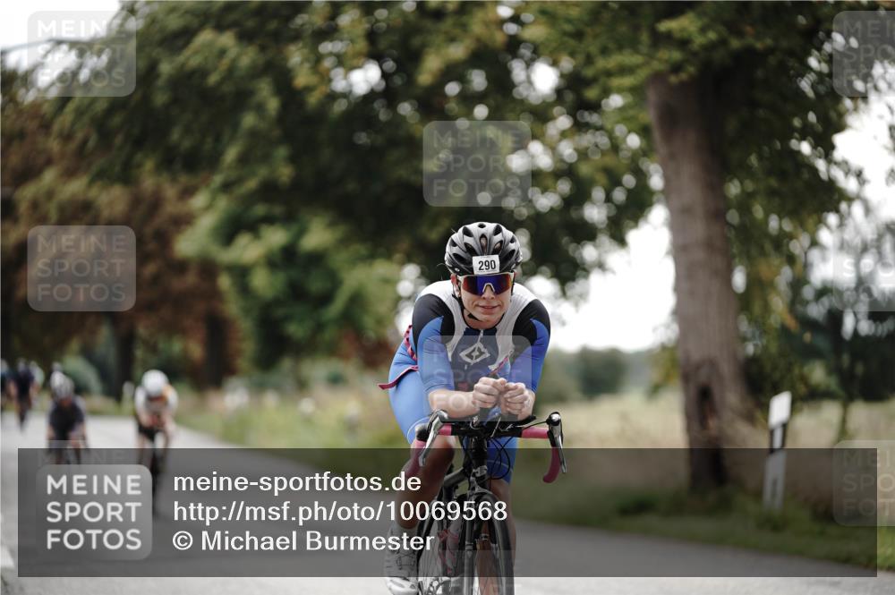 30.08.2026 - Elbe Triathlon Hamburg Michael Burmester http://msf.ph/oto/10069568 30.08.2026 09:43:26 Radfahren 249, 290, 390, 641, 667, 780, 863 meine-sportfotos.de