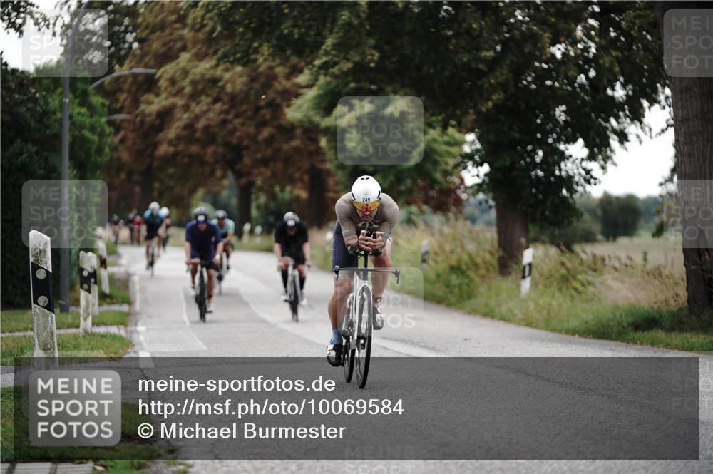 30.08.2026 - Elbe Triathlon Hamburg Michael Burmester http://msf.ph/oto/10069584 30.08.2026 09:43:31 Radfahren 249, 264, 624, 641, 647, 780, 863 meine-sportfotos.de