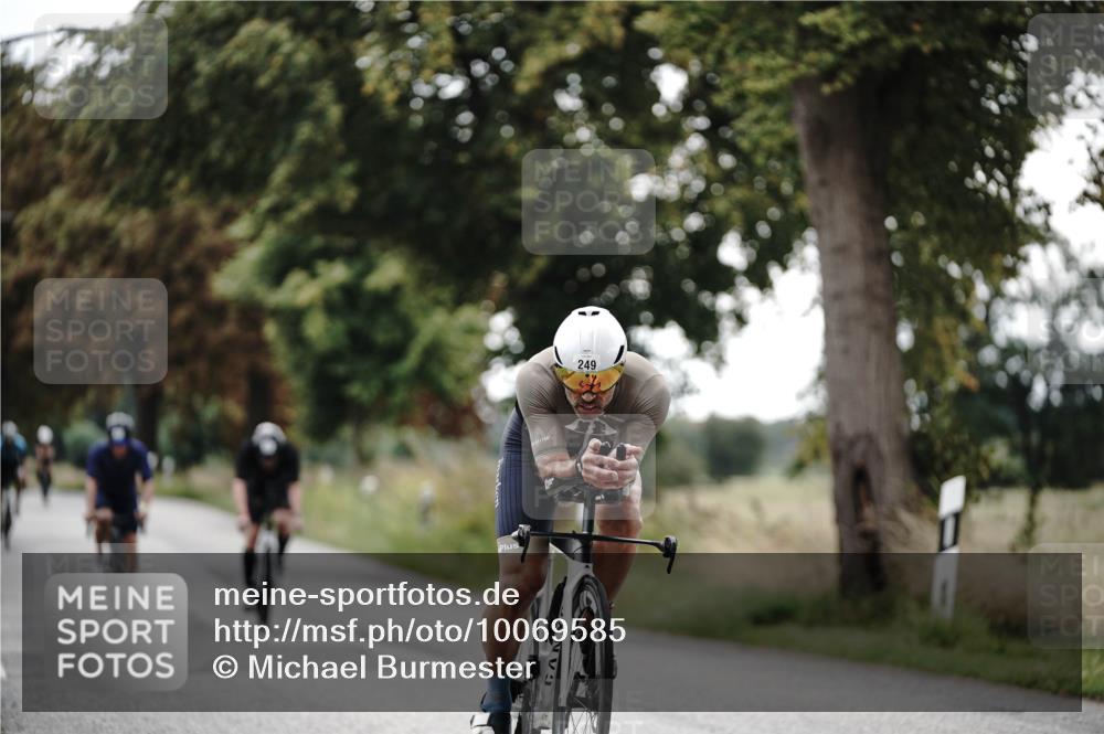 30.08.2026 - Elbe Triathlon Hamburg Michael Burmester http://msf.ph/oto/10069585 30.08.2026 09:43:31 Radfahren 249, 264, 624, 641, 647, 780, 863 meine-sportfotos.de