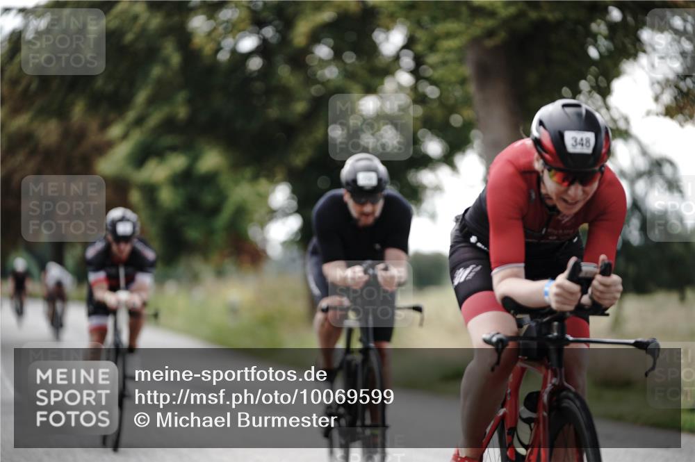 30.08.2026 - Elbe Triathlon Hamburg Michael Burmester http://msf.ph/oto/10069599 30.08.2026 09:43:42 Radfahren 315, 348, 374, 656, 722, 746, 747, 799, 874 meine-sportfotos.de