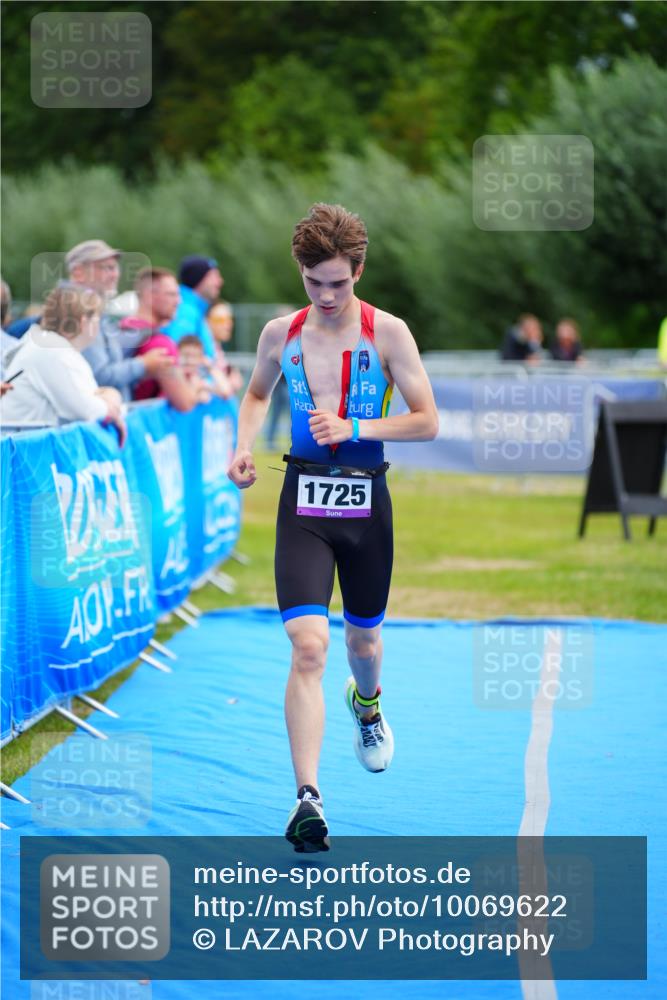30.08.2026 - Elbe Triathlon Hamburg LAZAROV Photography http://msf.ph/oto/10069622 30.08.2026 12:40:22 Ziel 1725 meine-sportfotos.de
