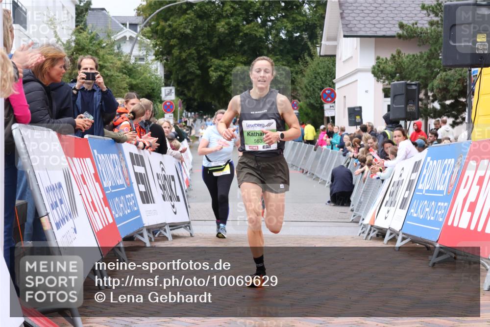 30.08.2026 - Blankeneser Heldenlauf Lena Gebhardt http://msf.ph/oto/10069629 30.08.2026 10:04:39 Ziel 5635, 5879 meine-sportfotos.de