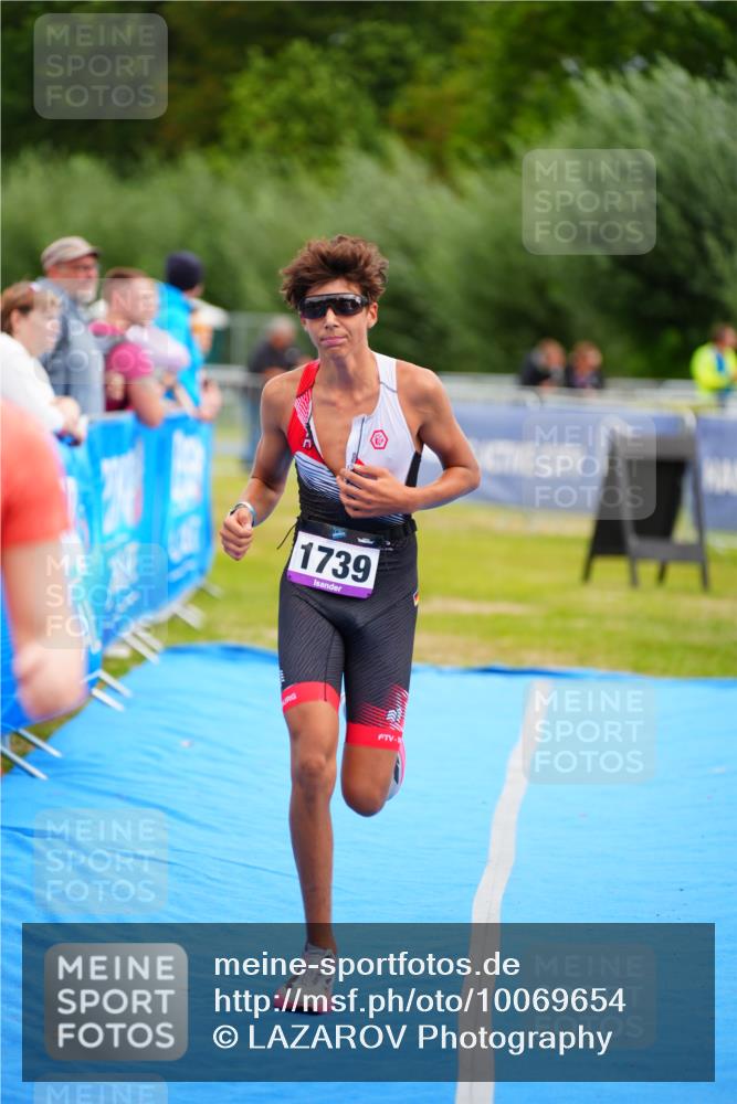 30.08.2026 - Elbe Triathlon Hamburg LAZAROV Photography http://msf.ph/oto/10069654 30.08.2026 12:40:36 Ziel 1634, 1739 meine-sportfotos.de