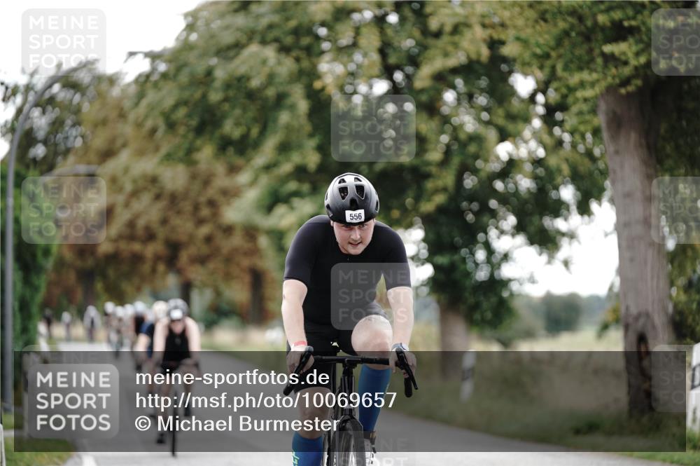 30.08.2026 - Elbe Triathlon Hamburg Michael Burmester http://msf.ph/oto/10069657 30.08.2026 09:44:15 Radfahren 248, 317, 556, 750, 752, 771, 831, 866 meine-sportfotos.de