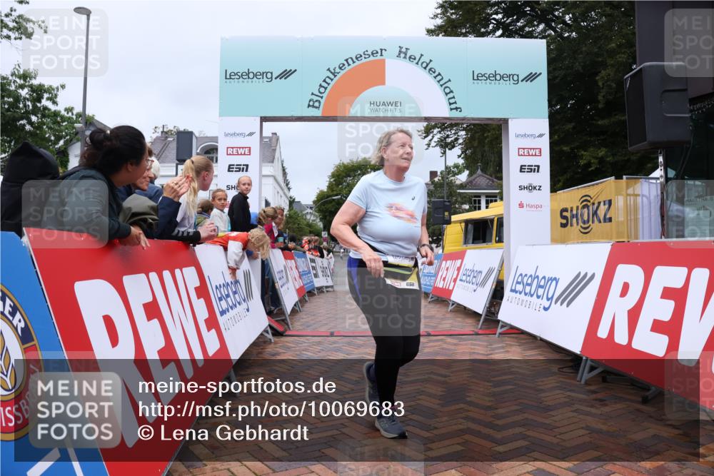 30.08.2026 - Blankeneser Heldenlauf Lena Gebhardt http://msf.ph/oto/10069683 30.08.2026 10:04:47 Ziel 1423, 5635 meine-sportfotos.de