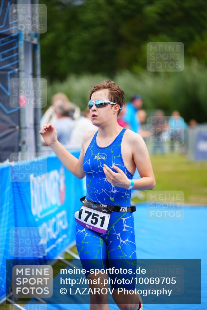 30.08.2026 - Elbe Triathlon Hamburg LAZAROV Photography http://msf.ph/oto/10069705 30.08.2026 12:40:49 Ziel 1751 meine-sportfotos.de