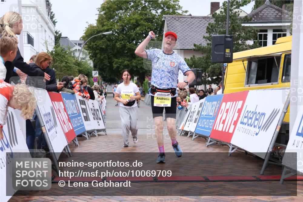 30.08.2026 - Blankeneser Heldenlauf Lena Gebhardt http://msf.ph/oto/10069709 30.08.2026 10:05:10 Ziel 1053, 1692 meine-sportfotos.de