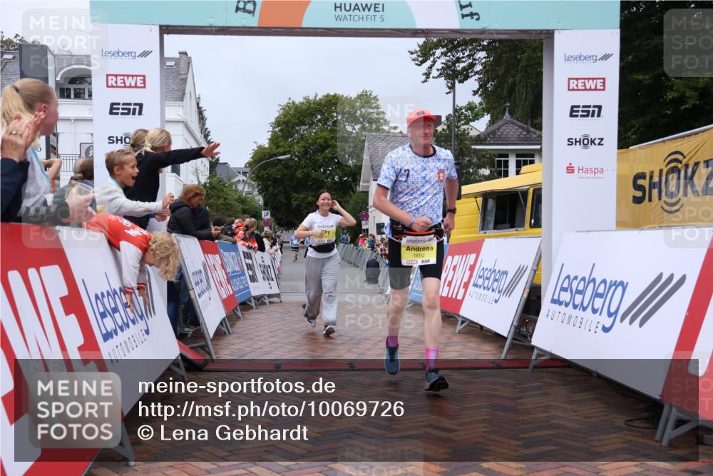 30.08.2026 - Blankeneser Heldenlauf Lena Gebhardt http://msf.ph/oto/10069726 30.08.2026 10:05:11 Ziel 1053, 1692 meine-sportfotos.de