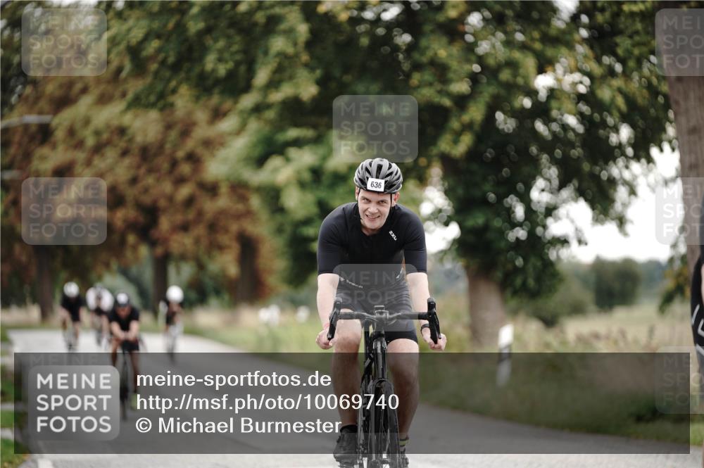 30.08.2026 - Elbe Triathlon Hamburg Michael Burmester http://msf.ph/oto/10069740 30.08.2026 09:44:57 Radfahren 452, 495, 636, 664, 701, 769, 864 meine-sportfotos.de