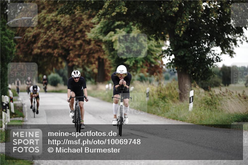 30.08.2026 - Elbe Triathlon Hamburg Michael Burmester http://msf.ph/oto/10069748 30.08.2026 09:45:01 Radfahren 274, 452, 495, 664, 769 meine-sportfotos.de