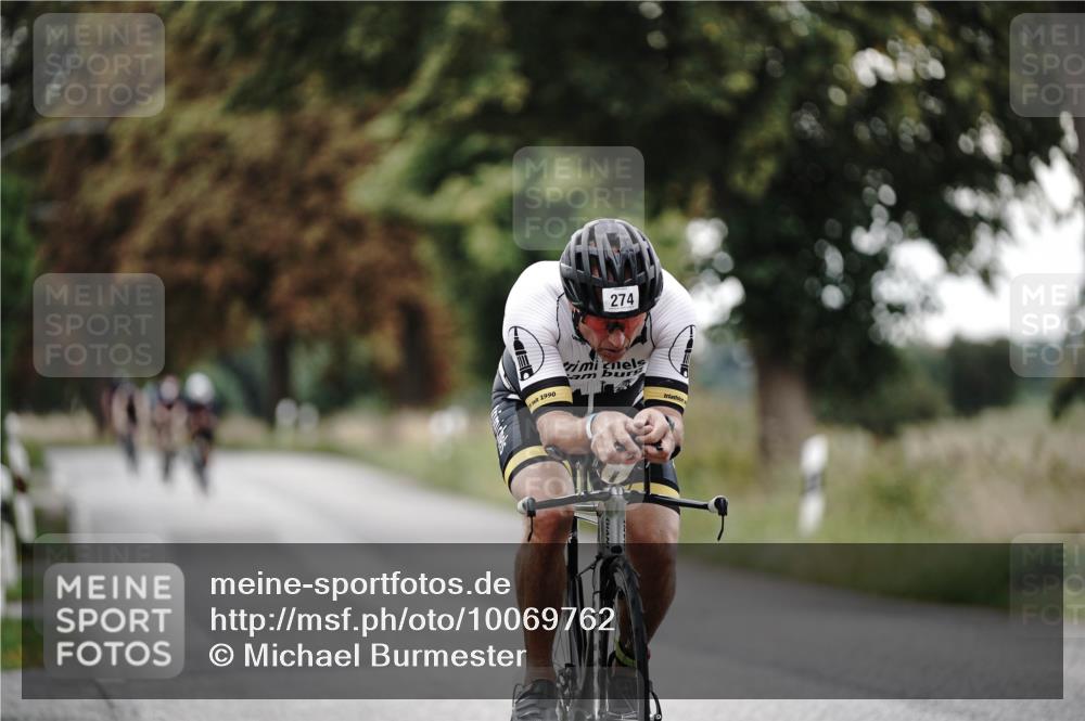 30.08.2026 - Elbe Triathlon Hamburg Michael Burmester http://msf.ph/oto/10069762 30.08.2026 09:45:05 Radfahren 274, 495, 664, 769, 798 meine-sportfotos.de