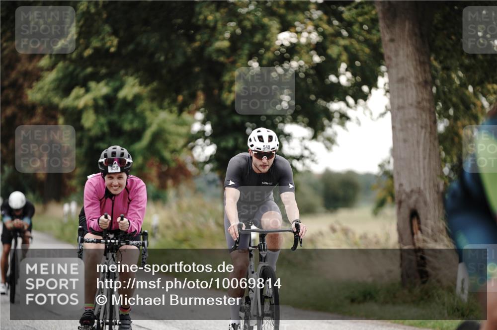 30.08.2026 - Elbe Triathlon Hamburg Michael Burmester http://msf.ph/oto/10069814 30.08.2026 09:45:40 Radfahren 354, 548, 655, 673, 859 meine-sportfotos.de
