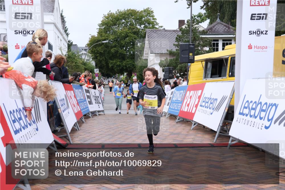 30.08.2026 - Blankeneser Heldenlauf Lena Gebhardt http://msf.ph/oto/10069829 30.08.2026 10:05:19 Ziel 1053, 1107, 1692, 1802 meine-sportfotos.de