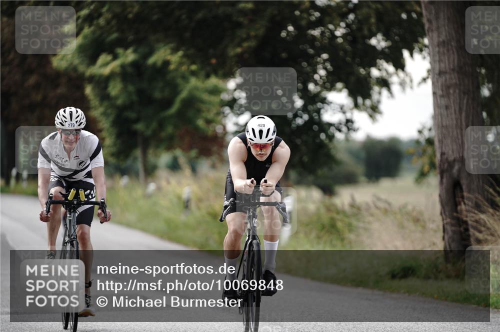 30.08.2026 - Elbe Triathlon Hamburg Michael Burmester http://msf.ph/oto/10069848 30.08.2026 09:49:32 Radfahren 279, 420, 476, 681, 766 meine-sportfotos.de