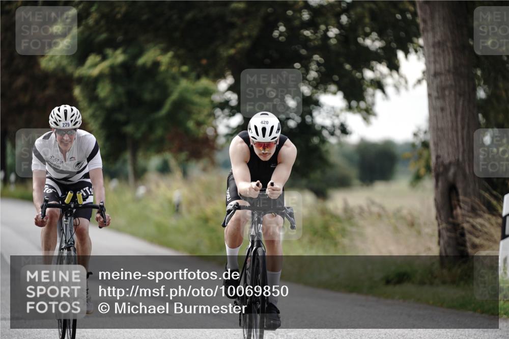 30.08.2026 - Elbe Triathlon Hamburg Michael Burmester http://msf.ph/oto/10069850 30.08.2026 09:49:32 Radfahren 279, 420, 476, 681, 766 meine-sportfotos.de
