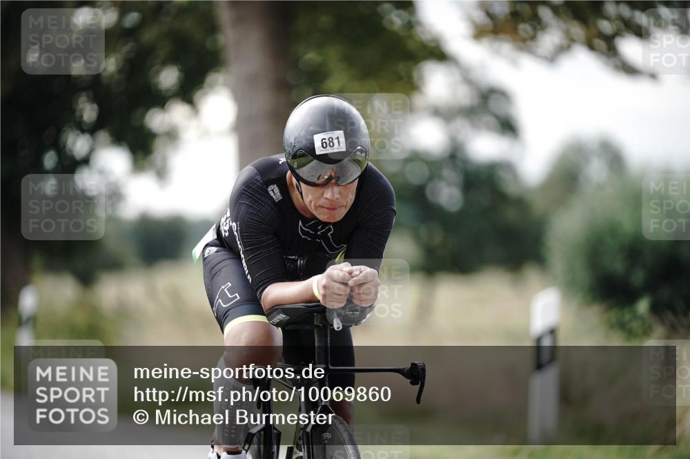 30.08.2026 - Elbe Triathlon Hamburg Michael Burmester http://msf.ph/oto/10069860 30.08.2026 09:49:34 Radfahren 279, 420, 681, 953 meine-sportfotos.de