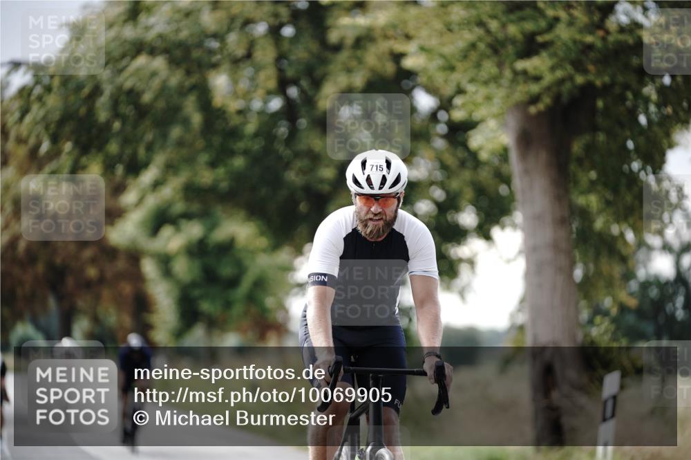 30.08.2026 - Elbe Triathlon Hamburg Michael Burmester http://msf.ph/oto/10069905 30.08.2026 09:50:06 Radfahren 444, 659, 715, 845 meine-sportfotos.de