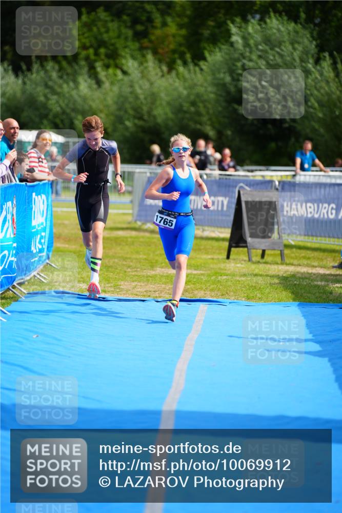 30.08.2026 - Elbe Triathlon Hamburg LAZAROV Photography http://msf.ph/oto/10069912 30.08.2026 12:44:11 Ziel 1747, 1765 meine-sportfotos.de