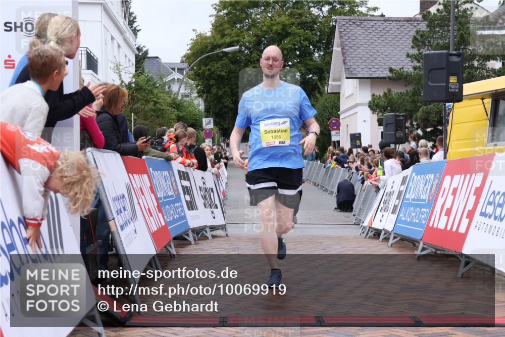 30.08.2026 - Blankeneser Heldenlauf Lena Gebhardt http://msf.ph/oto/10069919 30.08.2026 10:05:27 Ziel 1107, 1656, 1657, 1658, 1659, 1802 meine-sportfotos.de