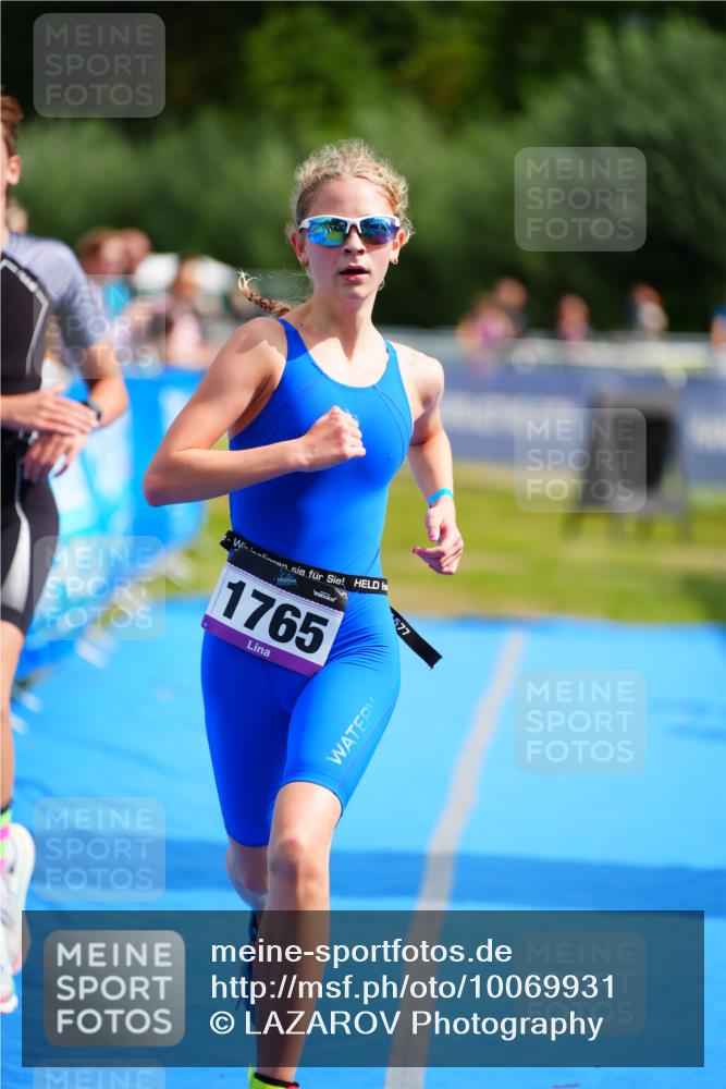 30.08.2026 - Elbe Triathlon Hamburg LAZAROV Photography http://msf.ph/oto/10069931 30.08.2026 12:44:13 Ziel 1747, 1765 meine-sportfotos.de