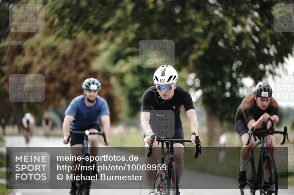 30.08.2026 - Elbe Triathlon Hamburg Michael Burmester http://msf.ph/oto/10069959 30.08.2026 09:50:56 Radfahren 281, 398, 514, 525, 584, 800 meine-sportfotos.de