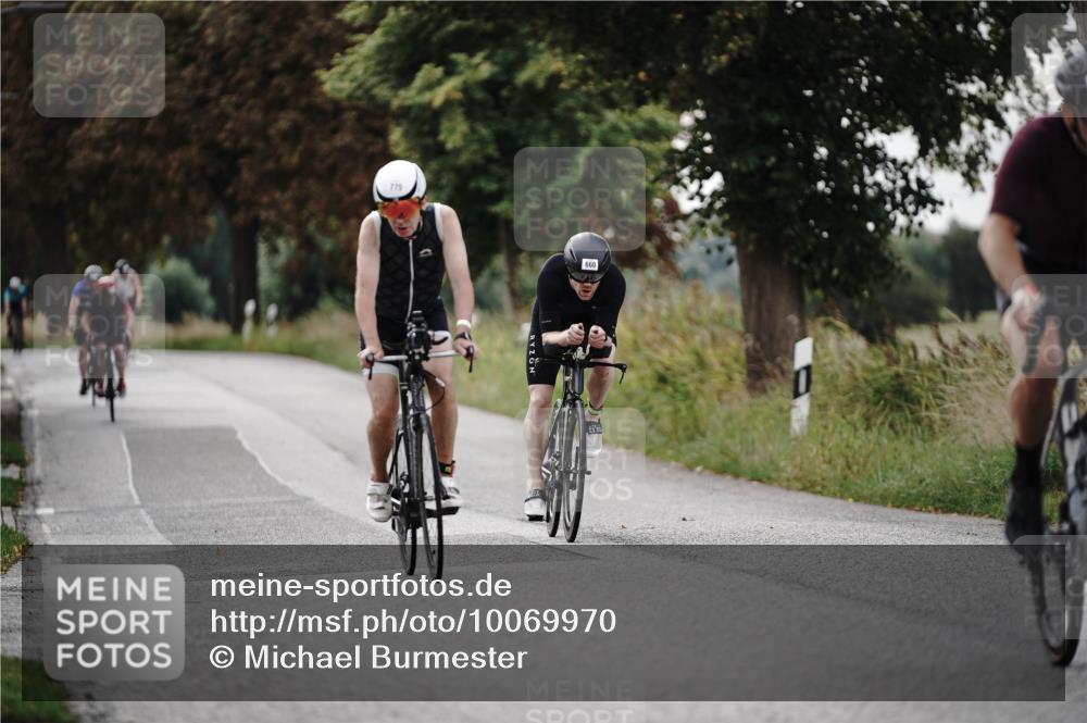 30.08.2026 - Elbe Triathlon Hamburg Michael Burmester http://msf.ph/oto/10069970 30.08.2026 09:51:04 Radfahren 492, 525, 584, 660, 696, 775 meine-sportfotos.de