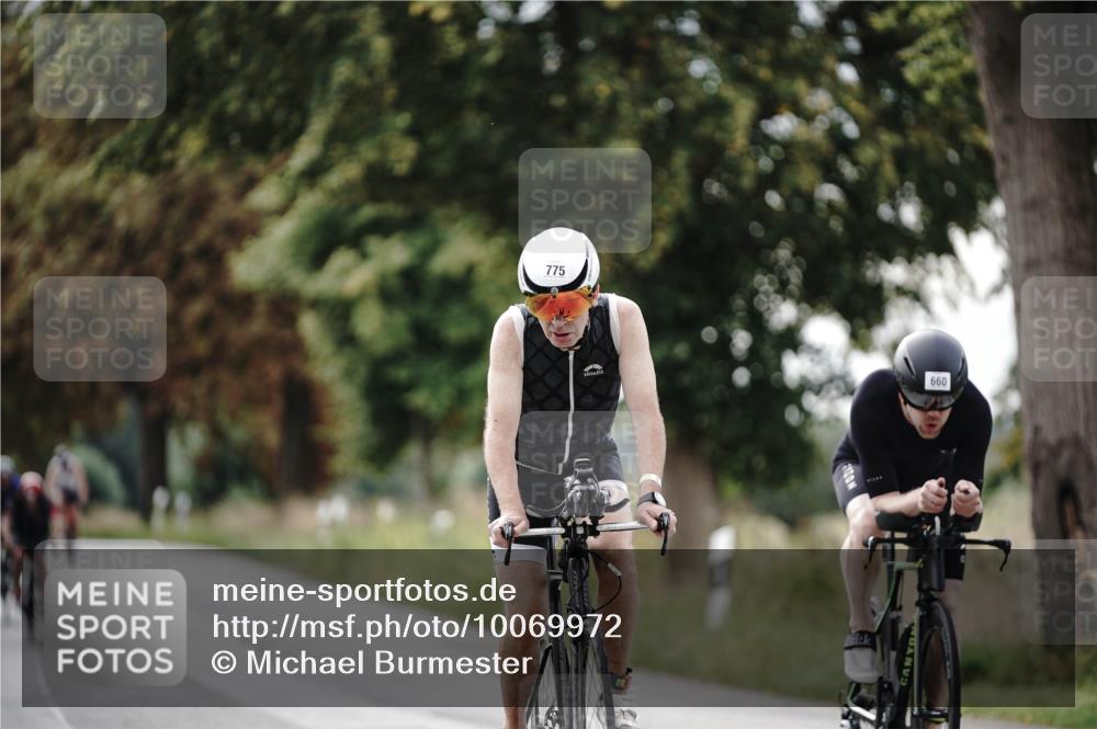 30.08.2026 - Elbe Triathlon Hamburg Michael Burmester http://msf.ph/oto/10069972 30.08.2026 09:51:05 Radfahren 492, 525, 584, 660, 696, 775 meine-sportfotos.de