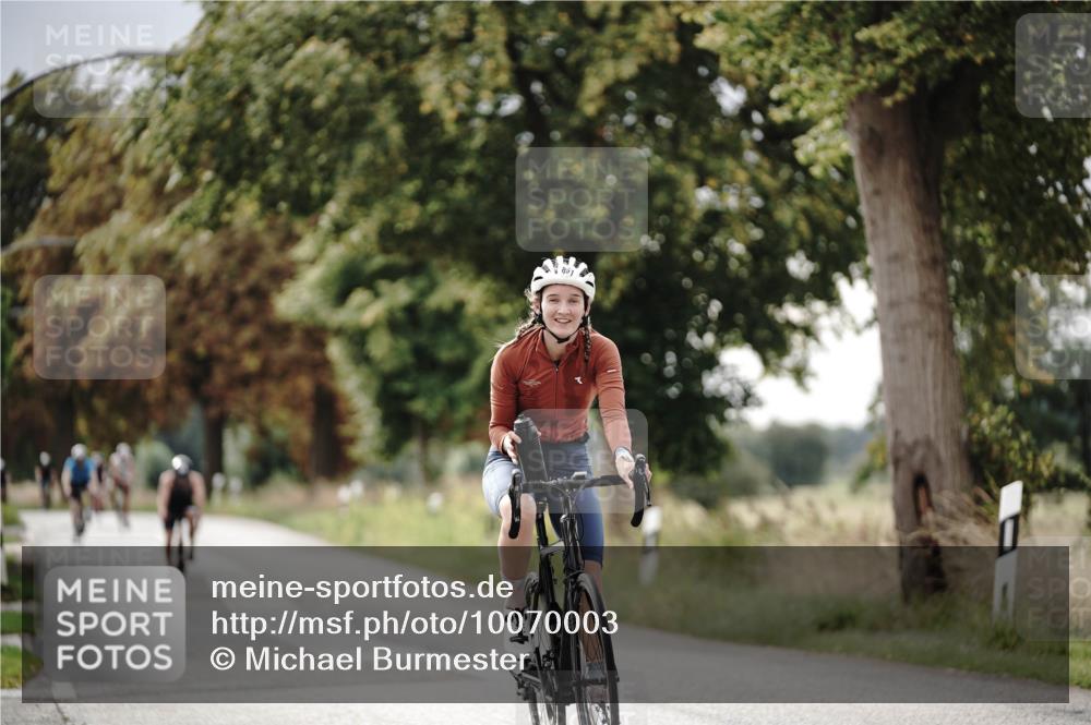 30.08.2026 - Elbe Triathlon Hamburg Michael Burmester http://msf.ph/oto/10070003 30.08.2026 09:51:25 Radfahren 436, 736, 860, 861 meine-sportfotos.de