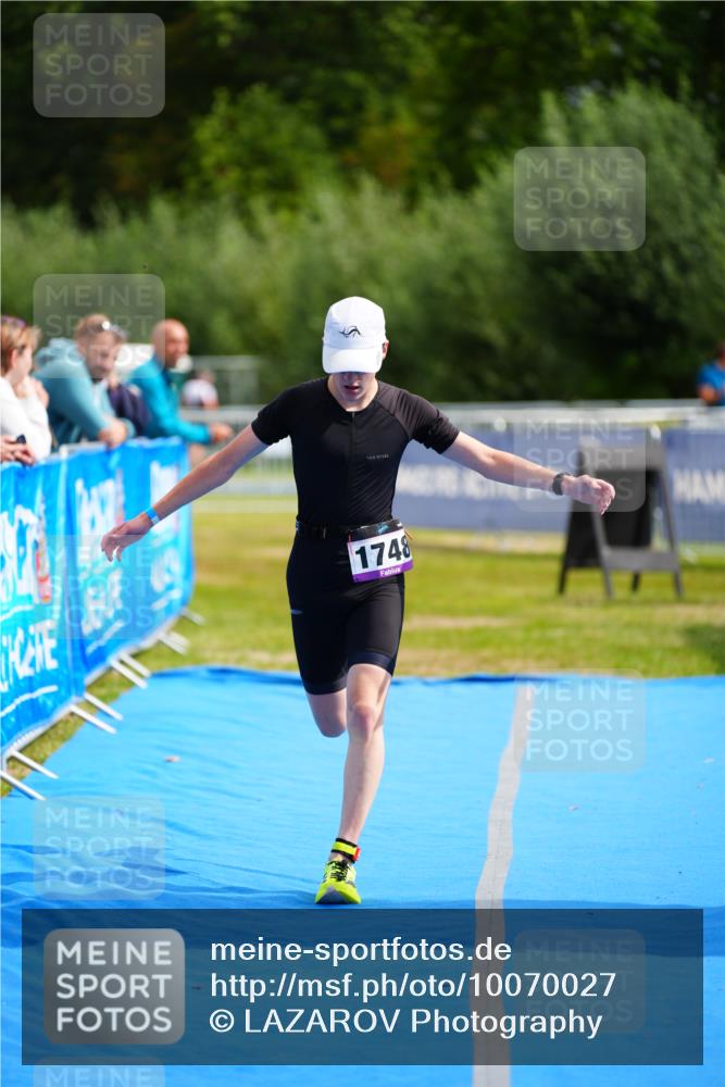30.08.2026 - Elbe Triathlon Hamburg LAZAROV Photography http://msf.ph/oto/10070027 30.08.2026 12:46:30 Ziel 1748 meine-sportfotos.de