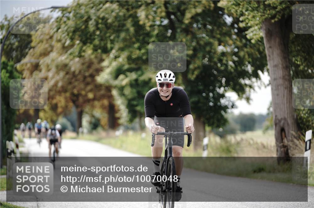 30.08.2026 - Elbe Triathlon Hamburg Michael Burmester http://msf.ph/oto/10070048 30.08.2026 09:51:46 Radfahren 381, 609, 683, 763, 840 meine-sportfotos.de