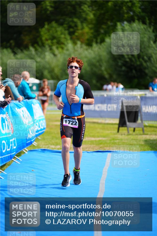 30.08.2026 - Elbe Triathlon Hamburg LAZAROV Photography http://msf.ph/oto/10070055 30.08.2026 12:46:41 Ziel 1722, 1738 meine-sportfotos.de