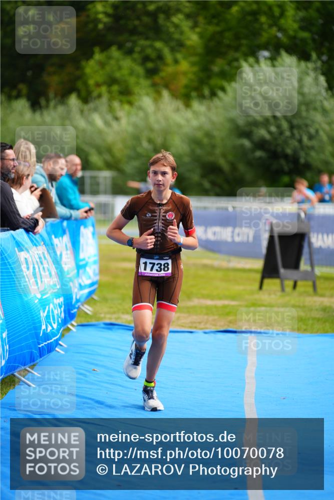 30.08.2026 - Elbe Triathlon Hamburg LAZAROV Photography http://msf.ph/oto/10070078 30.08.2026 12:46:48 Ziel 1738 meine-sportfotos.de