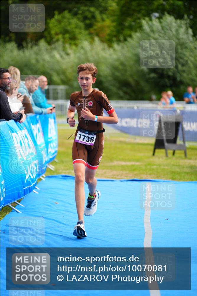 30.08.2026 - Elbe Triathlon Hamburg LAZAROV Photography http://msf.ph/oto/10070081 30.08.2026 12:46:49 Ziel 1738 meine-sportfotos.de