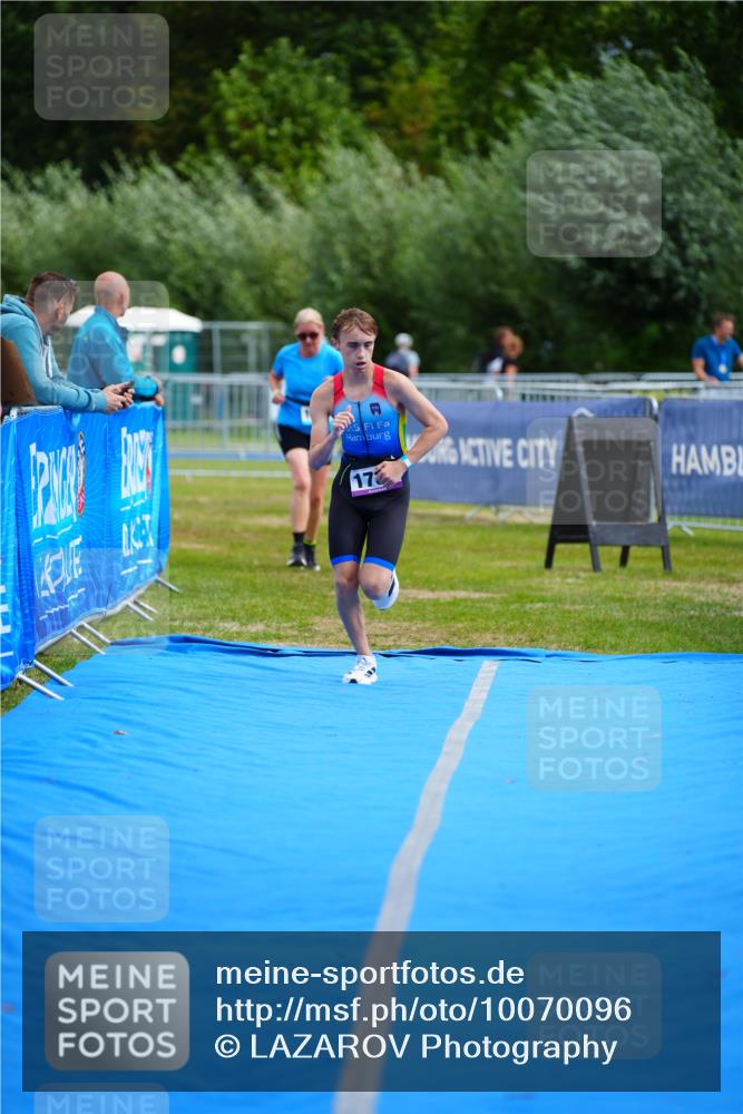30.08.2026 - Elbe Triathlon Hamburg LAZAROV Photography http://msf.ph/oto/10070096 30.08.2026 12:46:57 Ziel 1684, 1732 meine-sportfotos.de