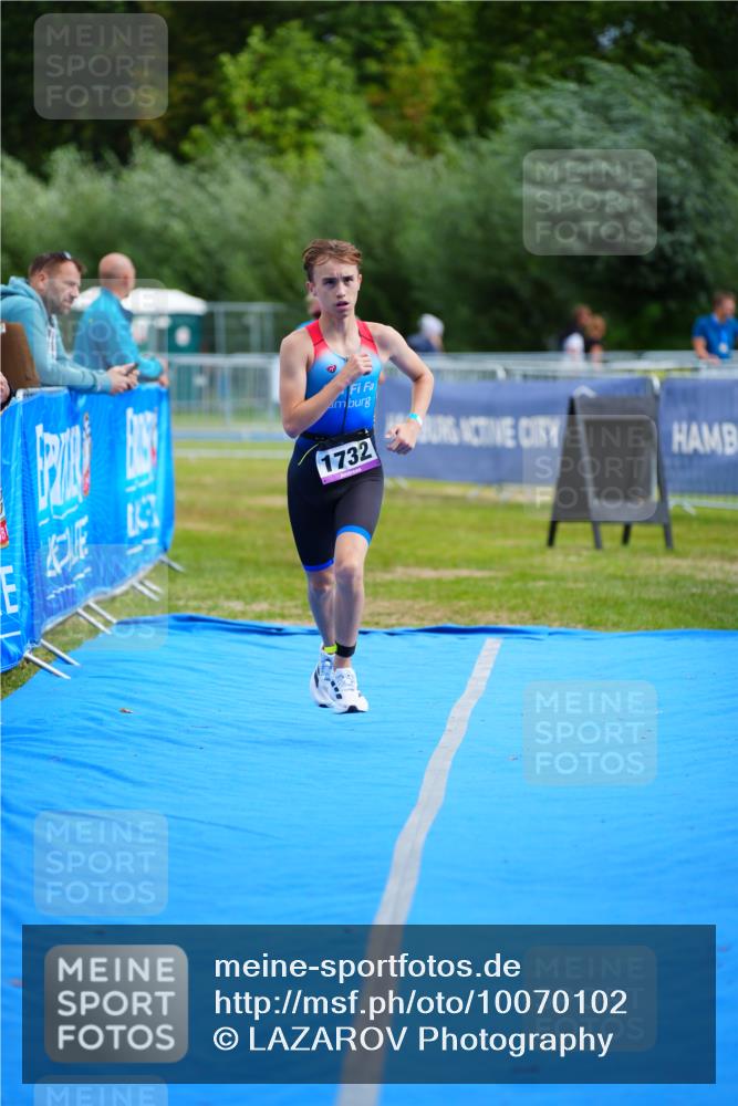 30.08.2026 - Elbe Triathlon Hamburg LAZAROV Photography http://msf.ph/oto/10070102 30.08.2026 12:46:58 Ziel 1684, 1732 meine-sportfotos.de