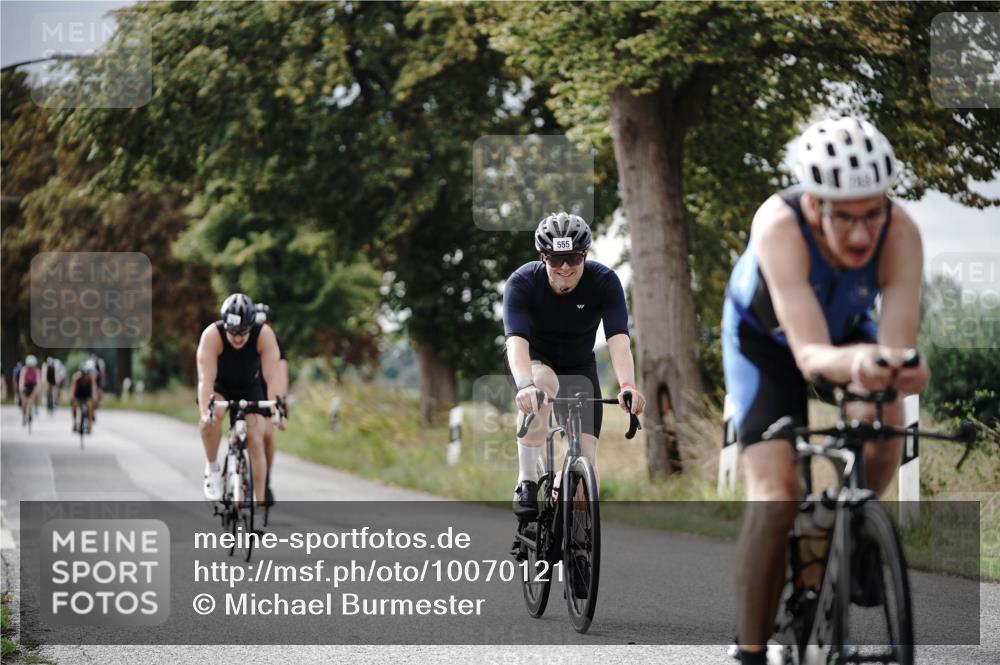 30.08.2026 - Elbe Triathlon Hamburg Michael Burmester http://msf.ph/oto/10070121 30.08.2026 09:52:18 Radfahren 512, 524, 550, 555, 716, 783, 828, 871 meine-sportfotos.de